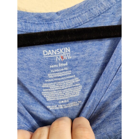 Danskin Now Womens XL Blue Graphic Print Short Sleeve V-Neck Semi Fitted T-Shirt - Picture 5 of 5